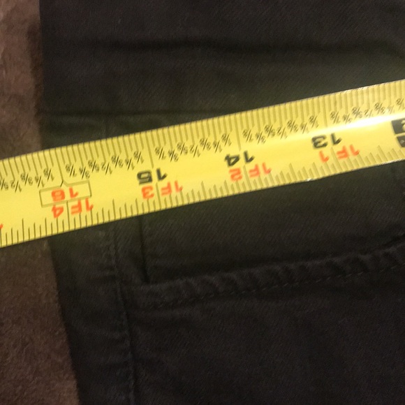 Capris - Picture 13 of 13